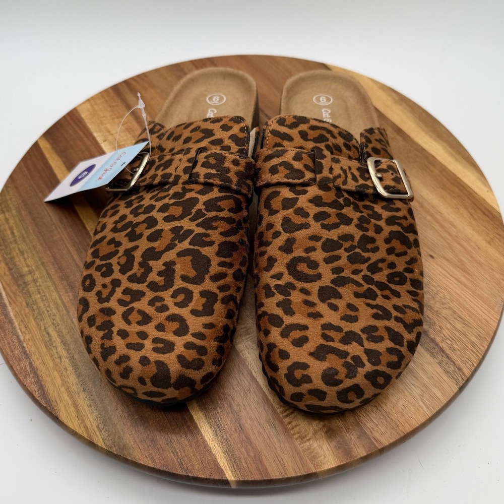 Cat & Jack Size 6Tate Leopard Print Buckle Clogs Brown Animal Print 2422